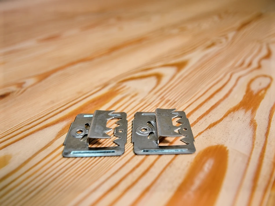 Кляймеры для монтажа вагонки